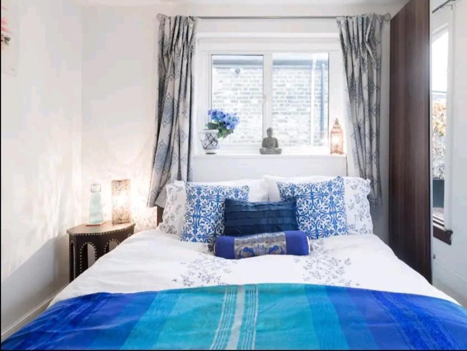 Stylish Room With Private Bath & Terrace In Super Central Clapham Junction Minutes From Victoria, Waterloo Londra Dış mekan fotoğraf